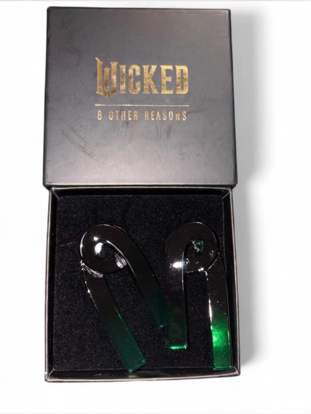 8 Other Reasons Emerald Drip Earrings & Matching Ear Cuffs Set